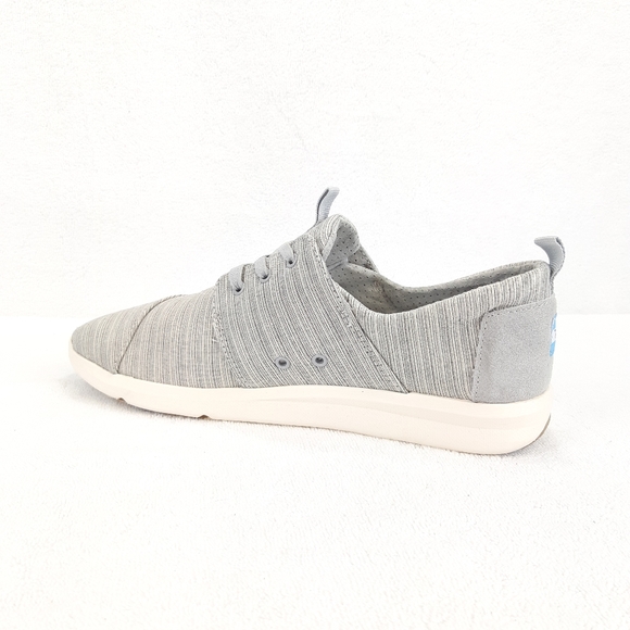 NWOT. TOMS LACE UP GRAY SNEAKERS - Picture 4 of 15